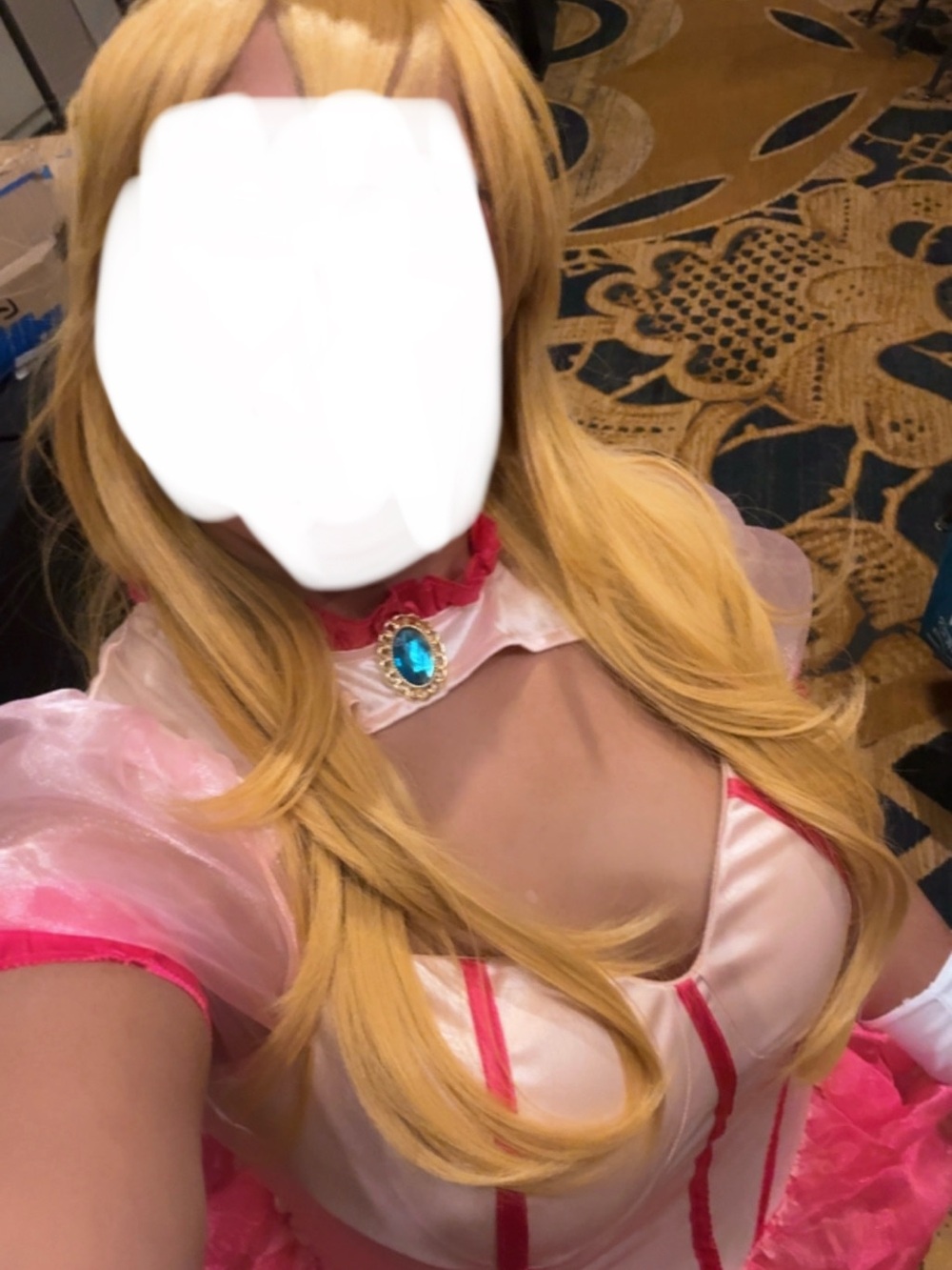 Super Mario Princess Peach Cosplay Wig and Costume
